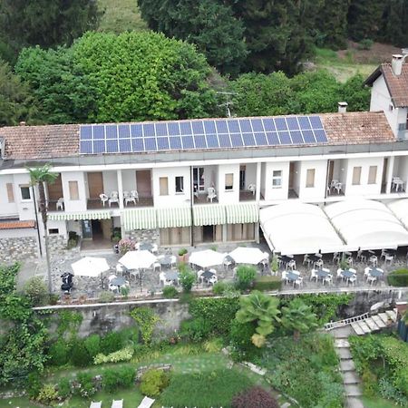 Albergo Ristorante Monterosa Ameno エクステリア 写真