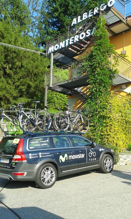 Albergo Ristorante Monterosa Ameno エクステリア 写真