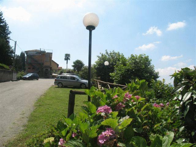 Albergo Ristorante Monterosa Ameno エクステリア 写真