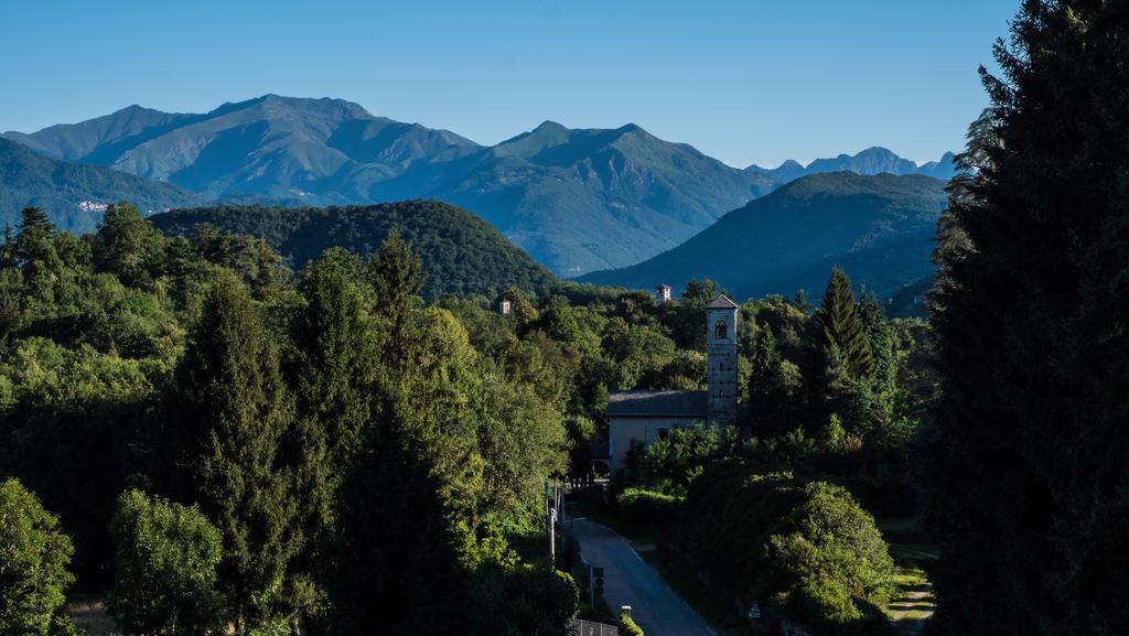 Albergo Ristorante Monterosa Ameno エクステリア 写真