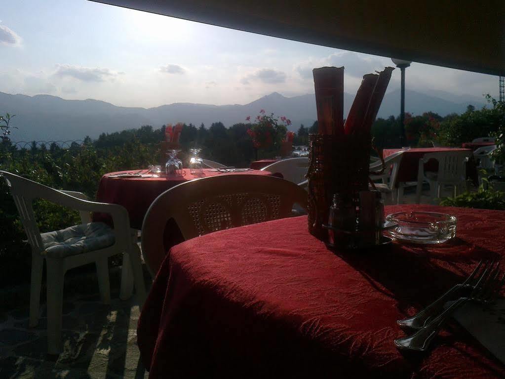 Albergo Ristorante Monterosa Ameno エクステリア 写真